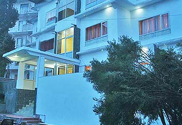 triund regency bhagsu